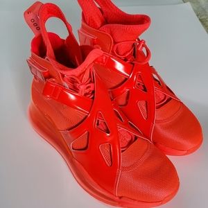 jordan air latitude 720